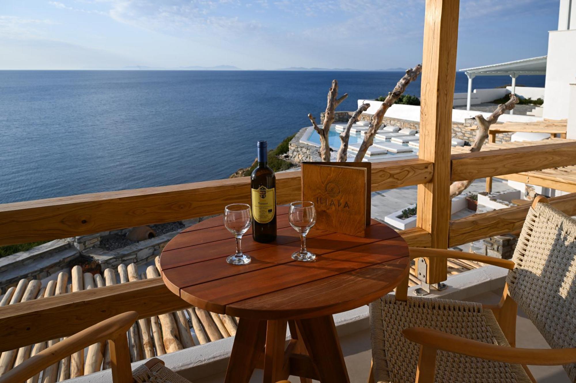 Iliada Aparthotel 2*